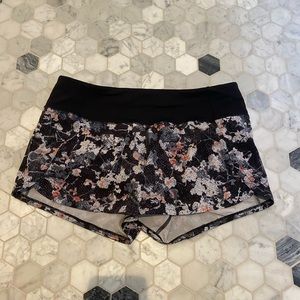 lululemon shorts!